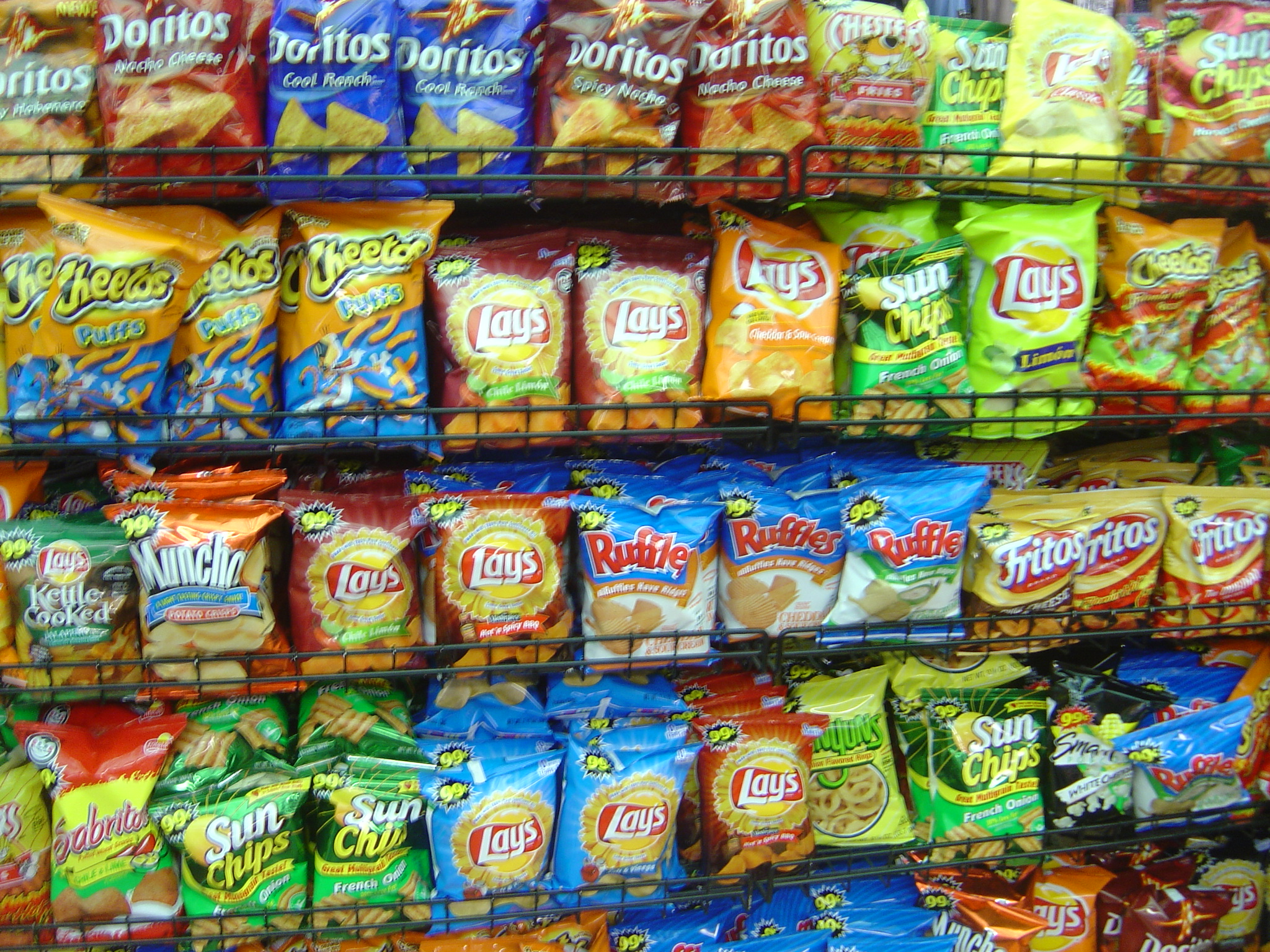 potato chips various brands id 17464